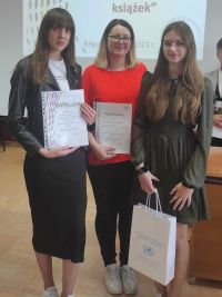 Czytają literaturę, piszą wiersze