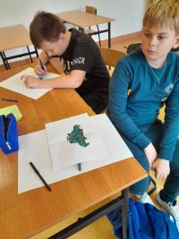 Projekt edukacyjny w kl. IV - Lekcja kleksografii