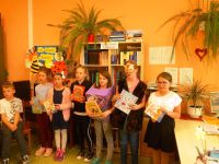 W krainie książek - pasowanie na czytelnika