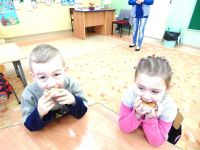 Gofry i muffinki też mają swoje święto...