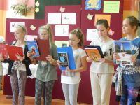 Z książką za pan brat